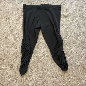 Moda International Black Ruched Leggings